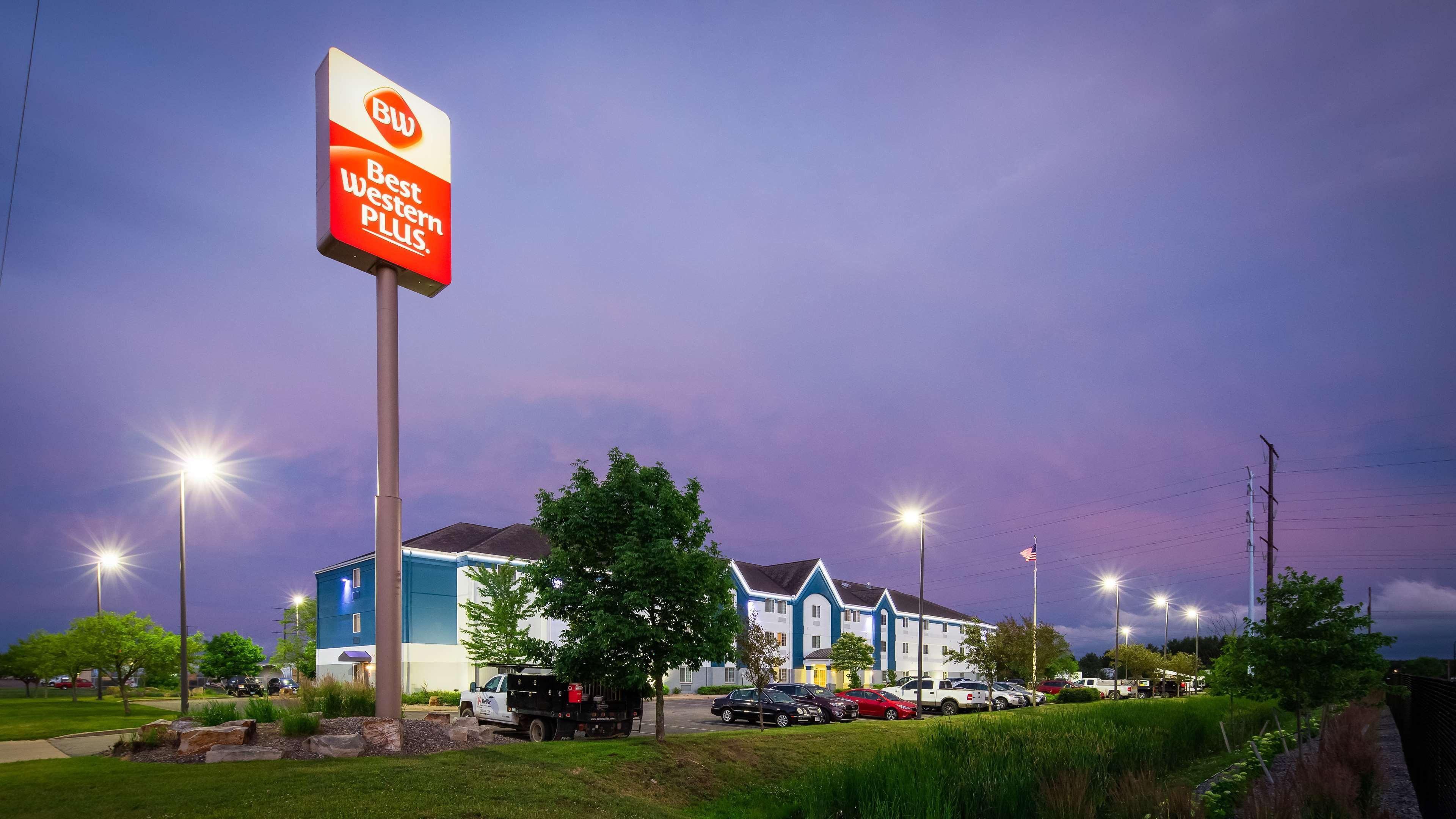 Best Western Plus Wausau-Rothschild Hotel Exteriör bild